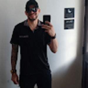 Meet your Posher, Jonathan